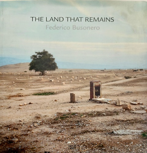 9783775741217-The land that remains.