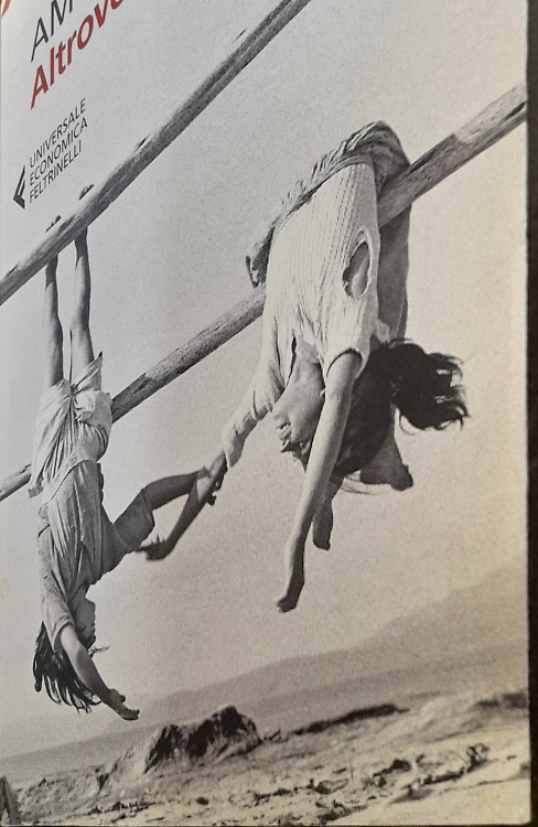 9788807889615-Altrove,forse.