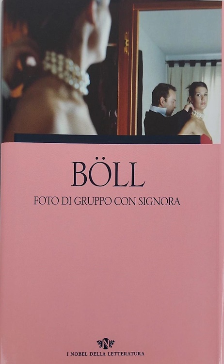 Foto di gruppo con signora.